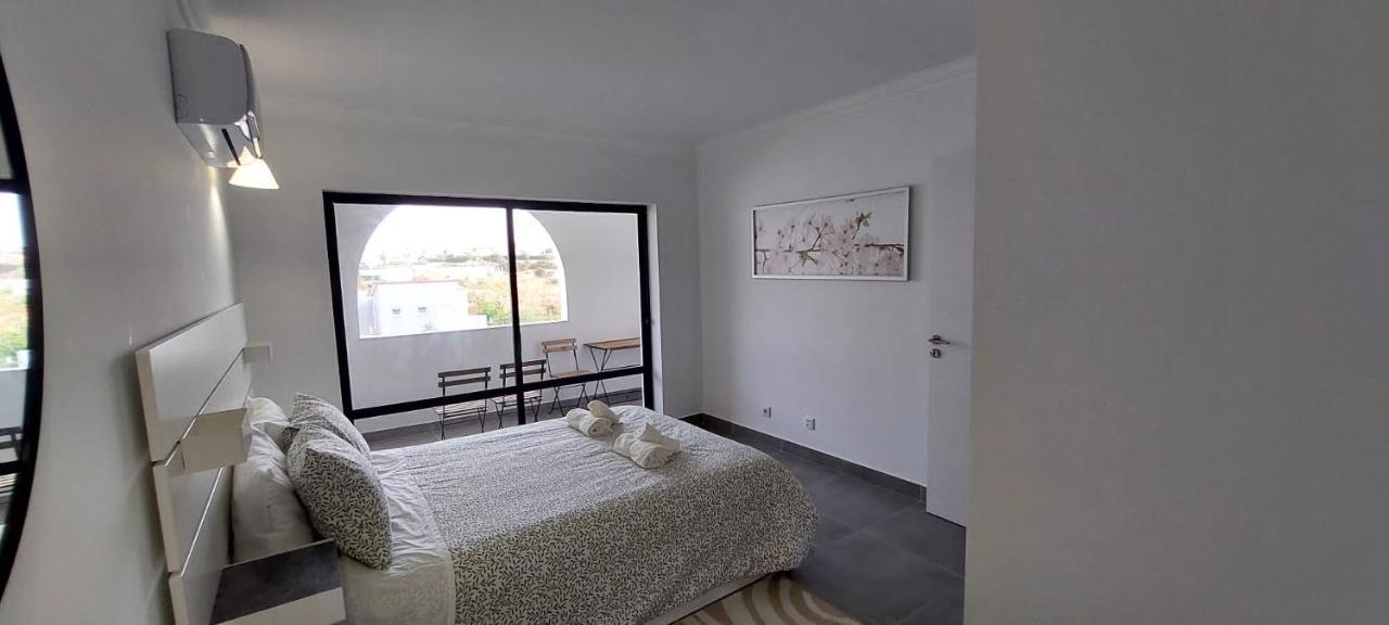 Enjoy Pool, Beach And More At This Nice Apartment Only 3 Minutes From Mareta'S Beach ซาเกรส ภายนอก รูปภาพ