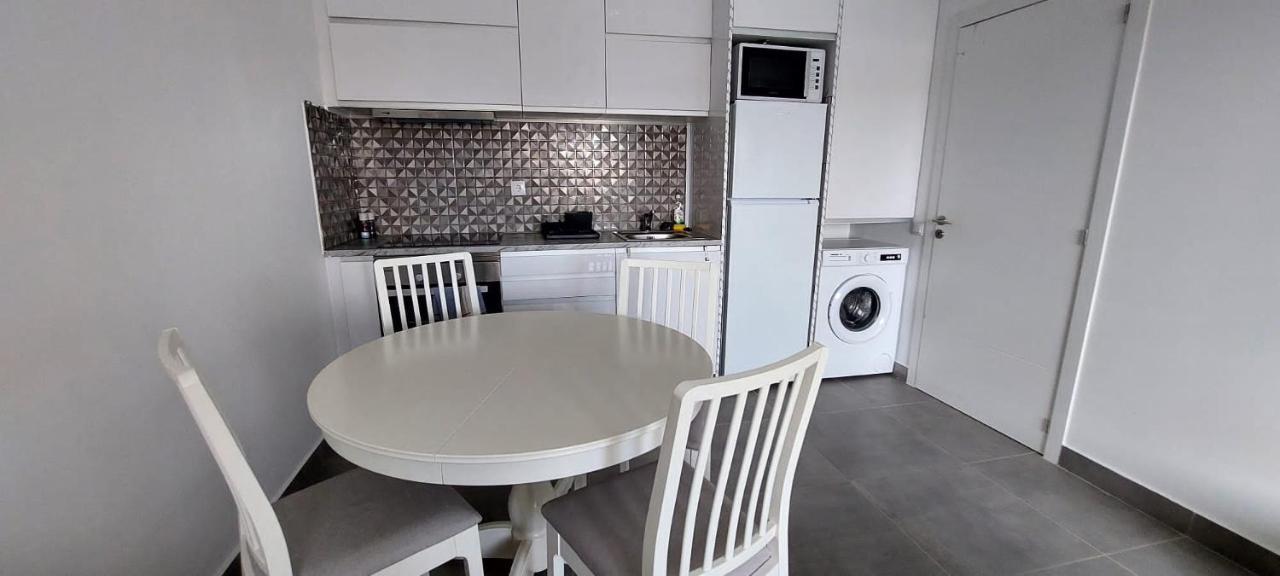 Enjoy Pool, Beach And More At This Nice Apartment Only 3 Minutes From Mareta'S Beach ซาเกรส ภายนอก รูปภาพ